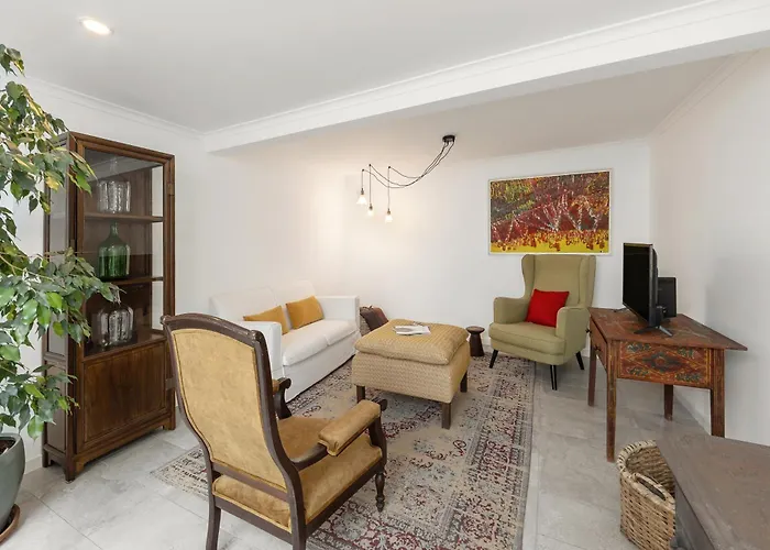 Semesterbostad Casa Do Alecrim *