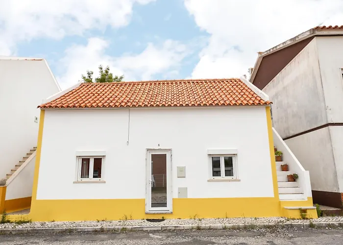 Semesterbostad Casa Do Alecrim